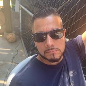 Meet your Posher, Raul